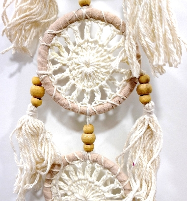 Atrapasueños 7 unicolor Apas 31  9 x 65 cms.