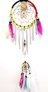 Atrapasueños con campana de viento Apas49  17 x 55 cms.