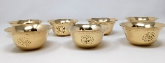 Set 7 cuencos de ofrendas de bronce 9 x 5 cms.