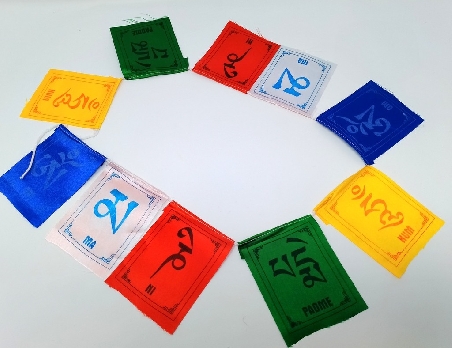 Banderas de oración seda