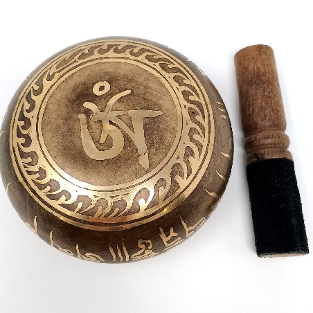 Cuenco torneado 13 cms "Om" 400-500 grs Cuenco torneado 13 cms "Om" 400-500 grs