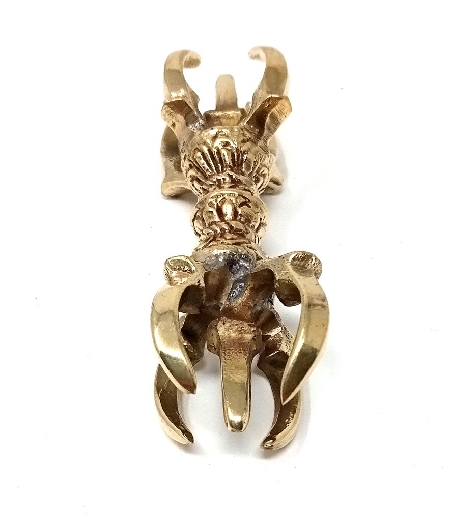 Dorje japonés abierto pequeño