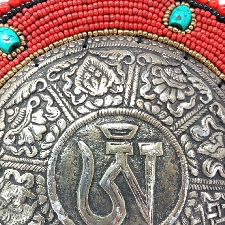 Signos auspiciosos en metal 25 cms.