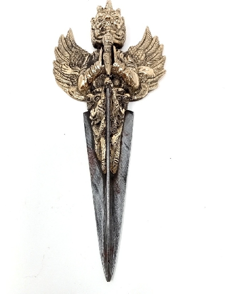 Furba de bronce y acero 24 cms. Furba de bronce y acero 24 cms.