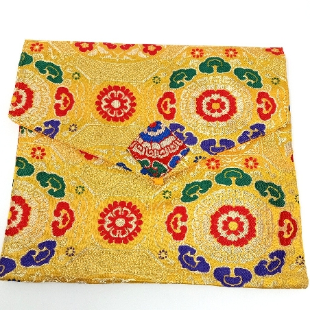 Guarda sutras seda amarillo