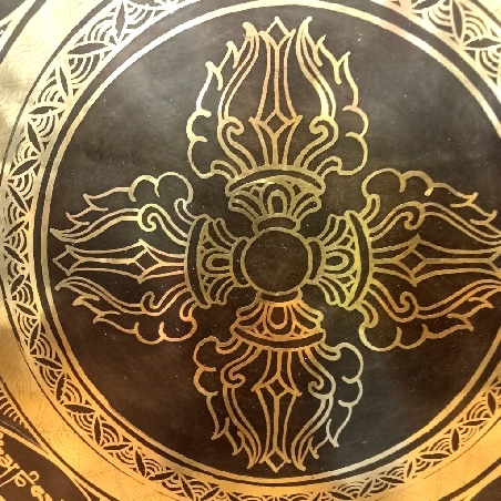 Gong nepalí 36 cms. "Doble dorje" Gong nepalí 36 cms. "Doble dorje"