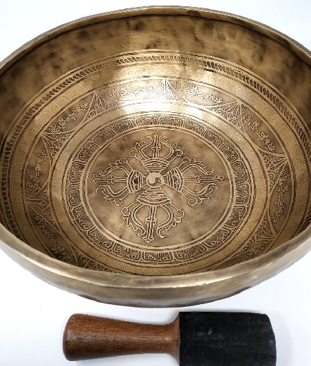 Cuenco jambati grabado 1200-1400 grs 21-23 cms. diámetro