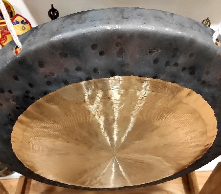 Gong chau "Onda profunda" 60 cms. + funda Gong chau "Onda profunda" 60 cms. + funda