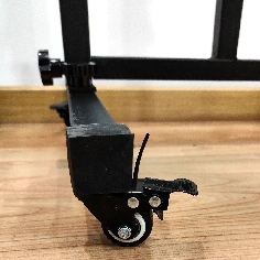 Soporte de Gong telscópico con ruedas 100 cms. 2