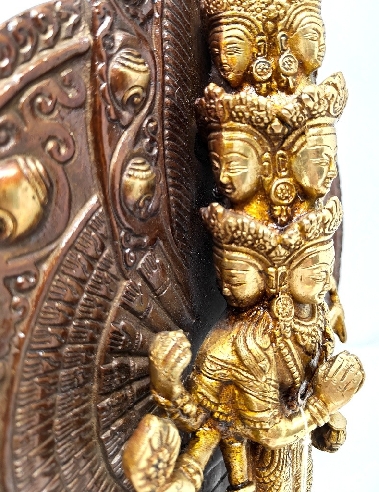 Avalokitesvara bronce grande