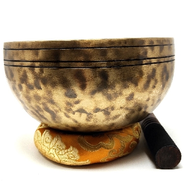 Cuenco Jhumka 1200-1400 grs 20 cms.