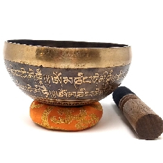 Cuenco Jambati grabado 300-400 grs 11-12 cms. diam.