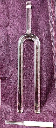 Diapasón de cristal de cuarzo 50 x 3 cms.