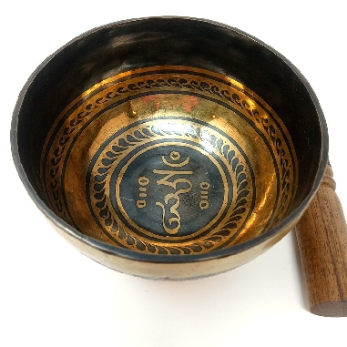 Cuenco Jambati grabado 500-600 grs. 13-14 cms. diam.