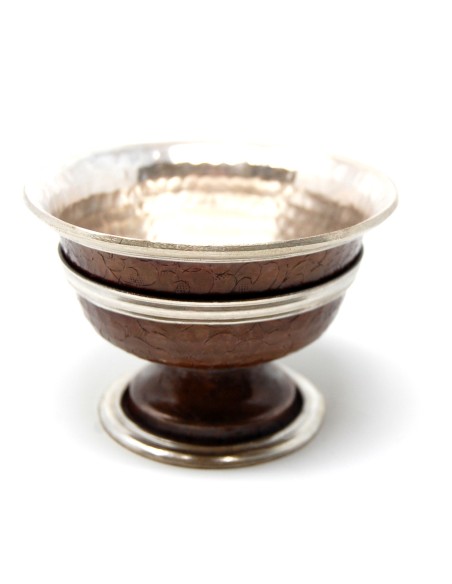 Cuenco ofrendas color latón envejecido  y plata 10 x 7 cm