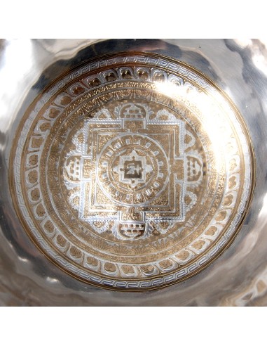 Cuenco plateado. Mandala.1486 gr. 22,5 cm.