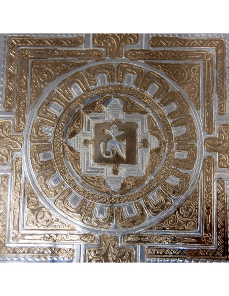 Cuenco plateado. Mandala.1486 gr. 22,5 cm.