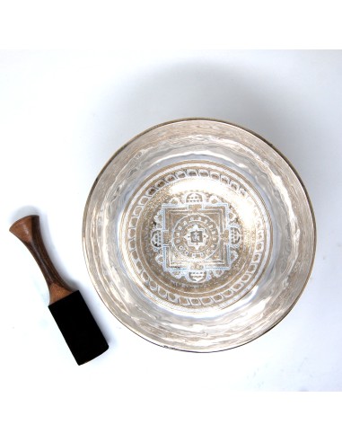 Cuenco plateado. Mandala.1486 gr. 22,5 cm.