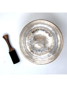 Cuenco plateado "Mandala".1599 gr. 23 cm.