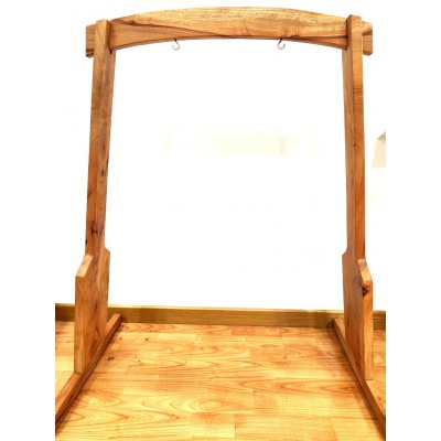 Soporte gong de madera 55 cms.