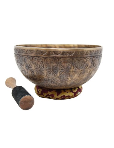 Cuenco Jhumka grabado especial. 24 cm 1.686 gr.