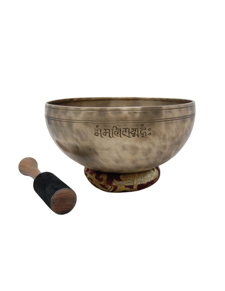 Cuenco Full Moon grabado con "Shakyamuni". 23 cm - 1,537 Kg.