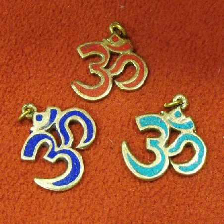 Colgmet27- Colgante Om sanscrito colores