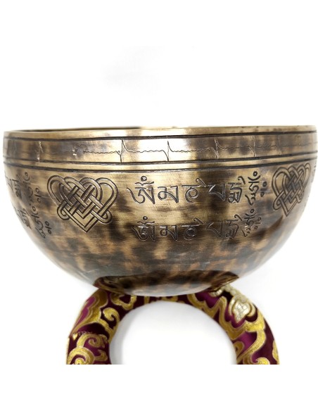Cuenco Jhumka grabado "Om mane... + nudo infinito" 17-19 cm 800-1000 gr.