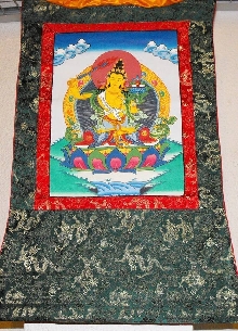 1-manjushree-con-brocado